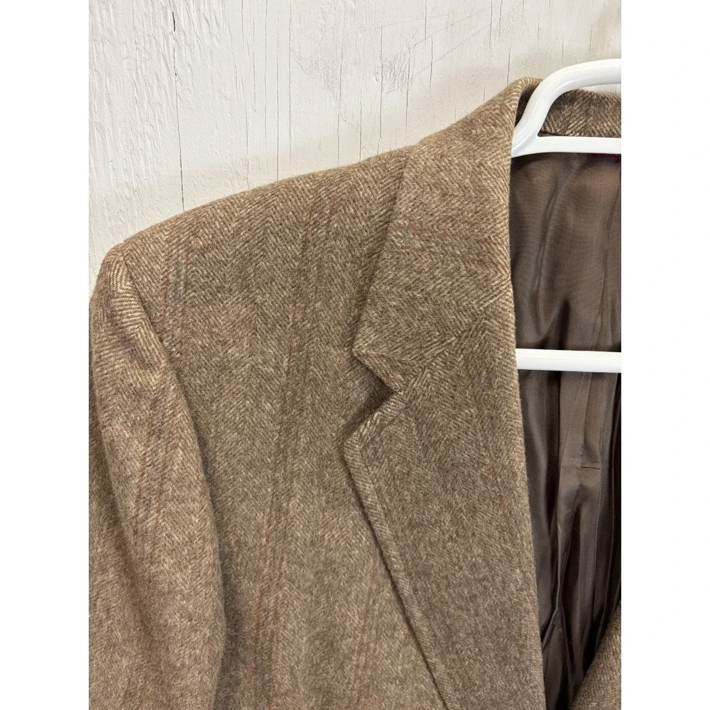 Mens Hart Schaffner & Marx Herringbone Sport Coat Jacket Size 48S Brown